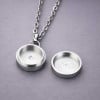 Pendentif personnalise homme collier Acier rond ecrin secret a graver personnaliser