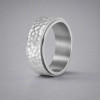 Bague homme anti stress tournant acier martelee personnalisable