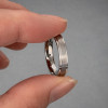 Bague de mariage titane brosse personnalisee