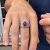 Bague argent ouvert chevaliere homme onyx ovale rouge motif croix