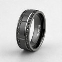 Gepersonaliseerde mat geborstelde titanium ring voor dames en heren (Dupliqué)