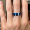 Bague personnalisee titane noir anneau homme bande rainure
