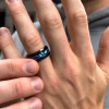 Bague alliance homme titane noir 8mm avec nacre abalone – élégance naturelle et moderne