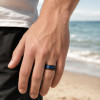 Bague Homme Tungstène Noir Martelé Opale Bleue 8mm Personnalisée