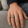 Bague Homme Tungstène Noir Corne Naturelle & Fibre Argentée