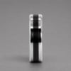 Bague personnalisee titane resine noir anneau homme bande a graver