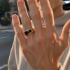 Bague chevalière personnalisable en acier inoxydable 316L plaqué or avec onyx noir