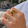Bague chevalière en acier inoxydable 316L plaqué or avec pierre œil de tigre