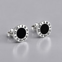 Pendientes de plata con números romanos en resina negra para hombre y mujer - par