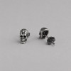 Pendientes de botón cabeza de muerto en plata 925