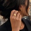Bague chevalière femme personnalisable en acier inoxydable 316L plaqué or