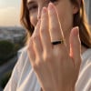 Anello chevalier in acciaio inossidabile 316L placcato oro con resina nera