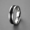 Bague personnalisee titane resine noir anneau homme bande a graver