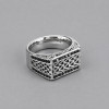 Bague chevalière homme en acier 316L avec zircons noirs personnalisable