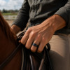 Carbon Fiber and Solid Wood Wedding Band – Natural and Contemporary Elegance (Dupliqué)