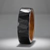 Bague tungstene homme brosse rainure rouage a graver
