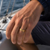Bague homme personnalisee multi rainure tungstene brosse dome