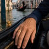Bague homme personnalisee multi rainure tungstene brosse dome