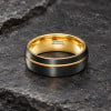 Bague alliance dome tungstène rainuré plaqué or personnalisable