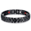 Herenarmband van matzwart staal met een liefdevol magnetisch hart