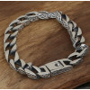 Pulsera de hombre de cadena cubana de plata con estampado celta