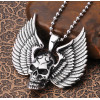 Pendentif homme tête de mort ailes acier