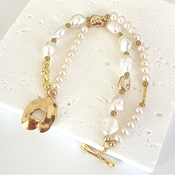 Baroque cultured pearl bracelet 2 rows gold plate T clasp