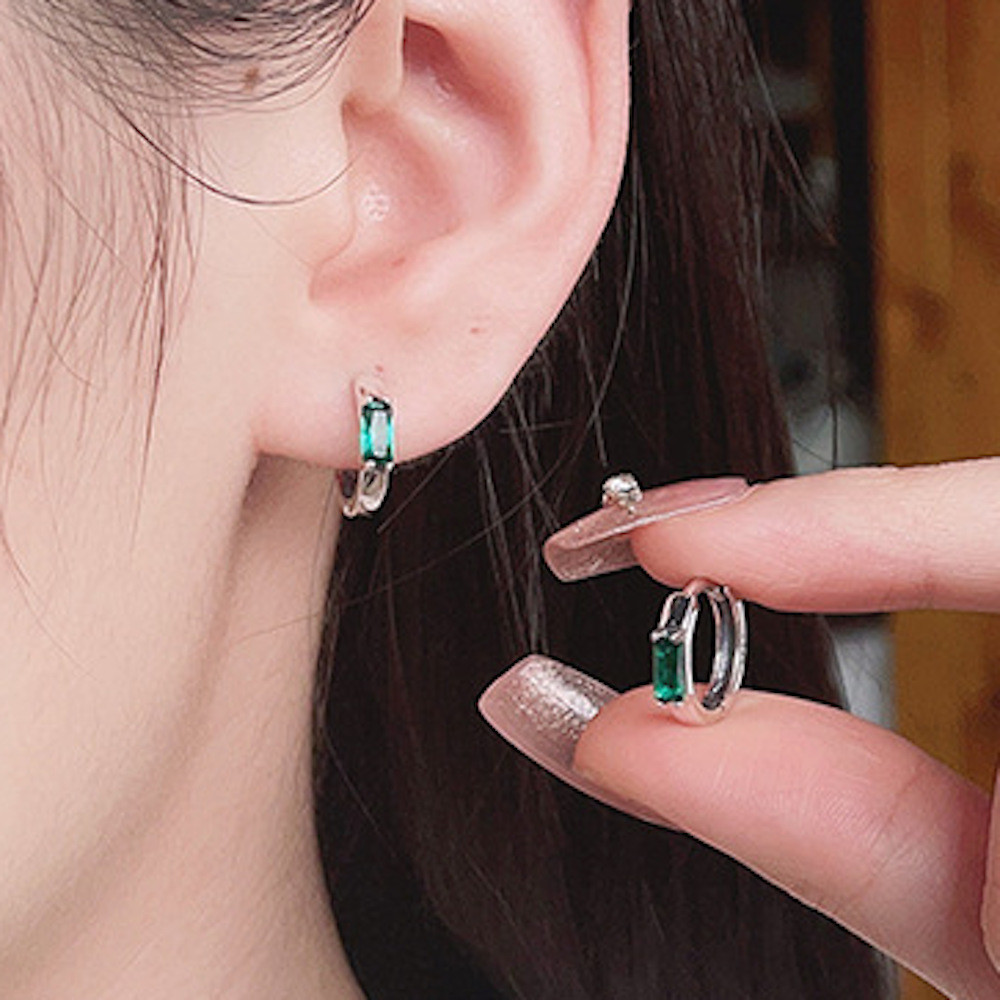 Boucles D'oreilles Créoles Ovales En Argent Massif - Zirconiums Roses, Système Ouvert - Occasion