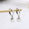 Pendientes aros plata cubo colgante