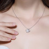Hanger met knoopbol gemaakt van zilver zirkonium