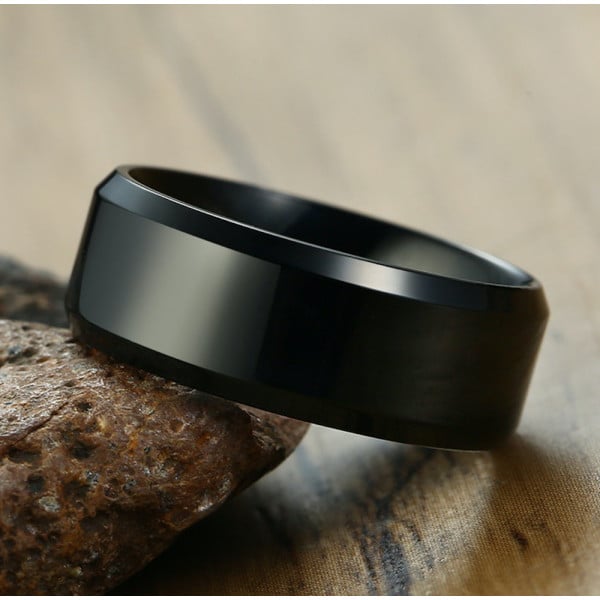Bague ceramique noire finition mate brossee anneau pour homme femme
