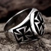 Anello da cavaliere con croce di Malta da uomo in acciaio inossidabile
