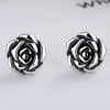 Pendientes de plata 925 con flor rosa.