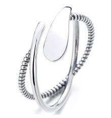 Silver open ring with infinite crossed lines