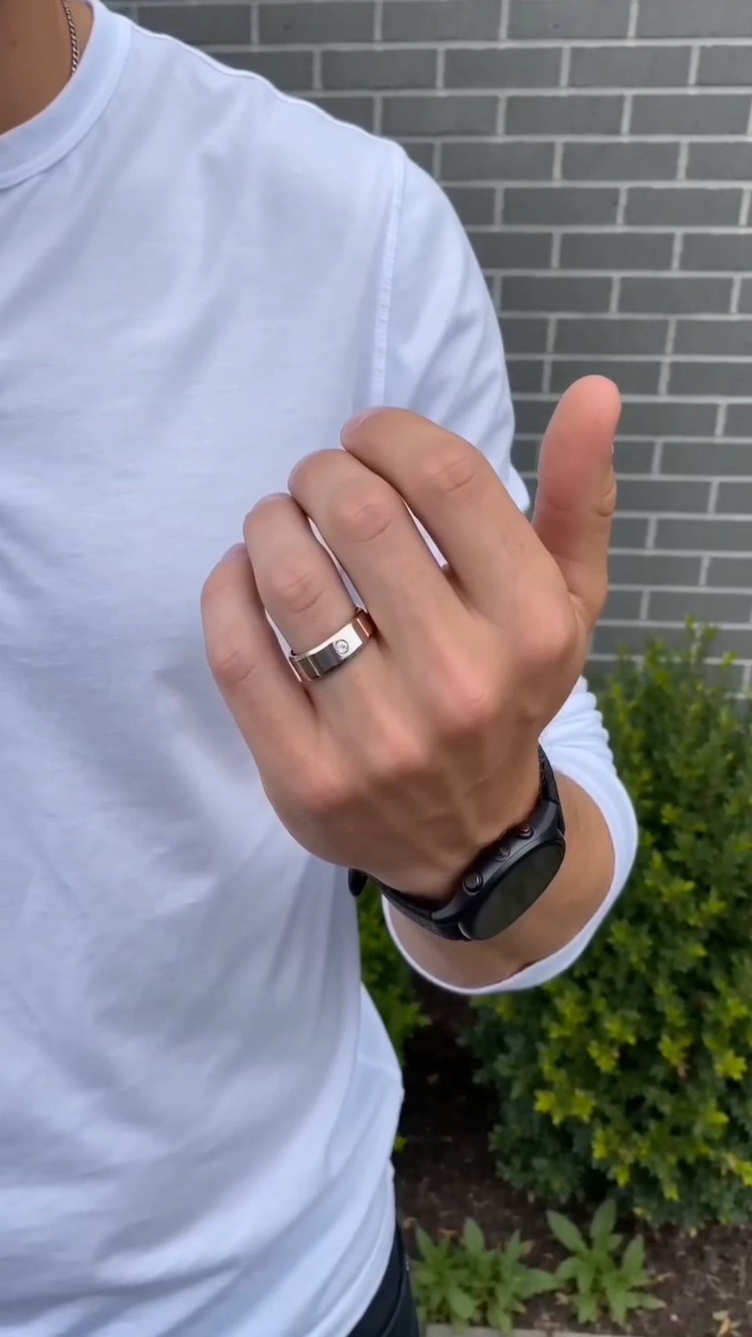 Bague homme tungstène zircon rainures rouage – Finition polie
