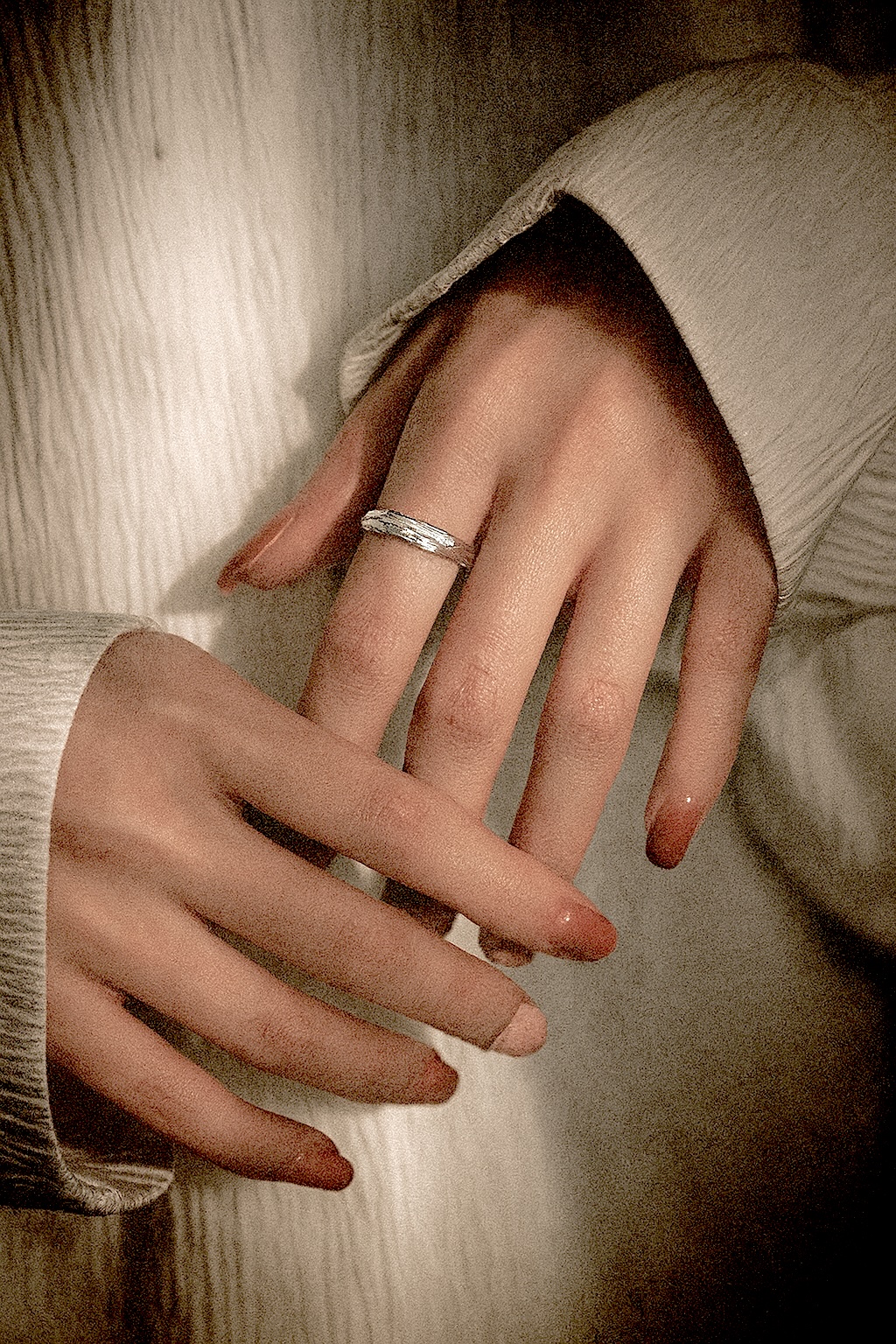 Adjustable concave hammered silver ring