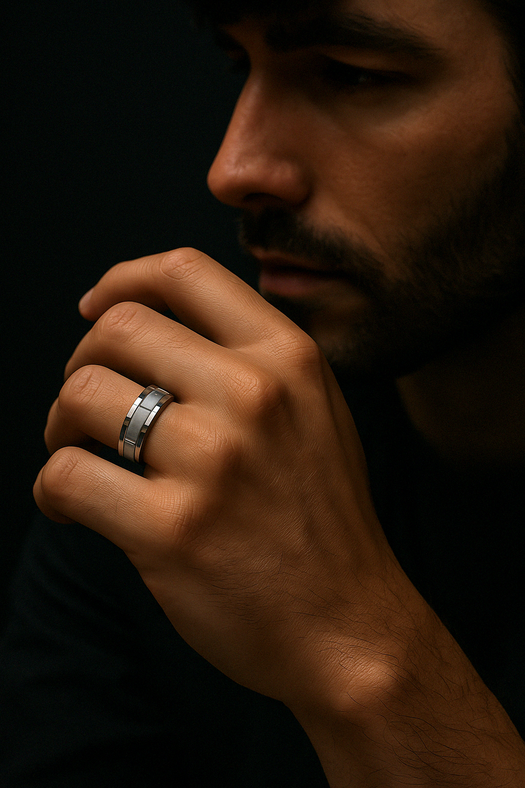 anillo de tungsteno con ranura cepillada