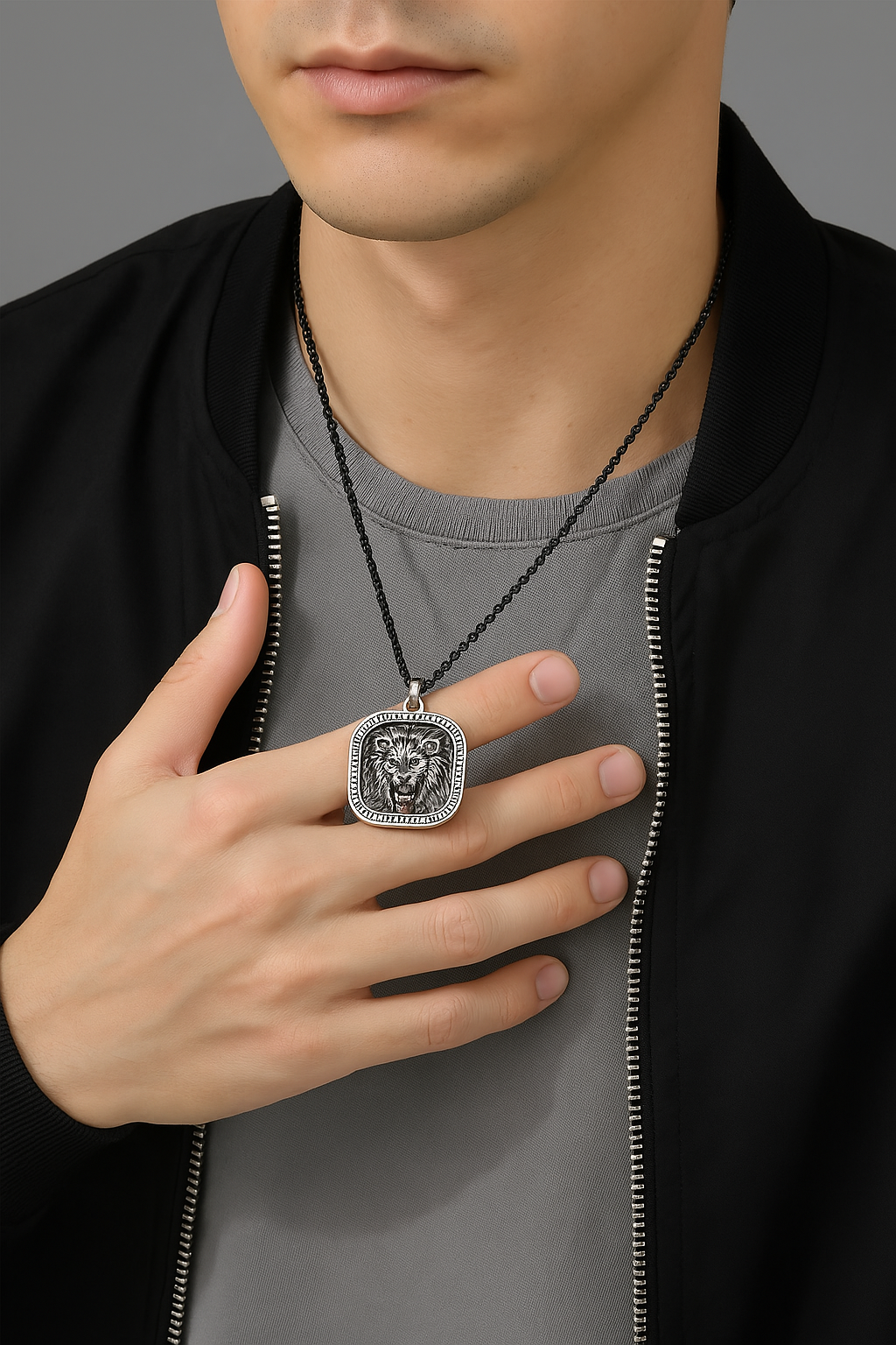 collier pendentif lion argent homme