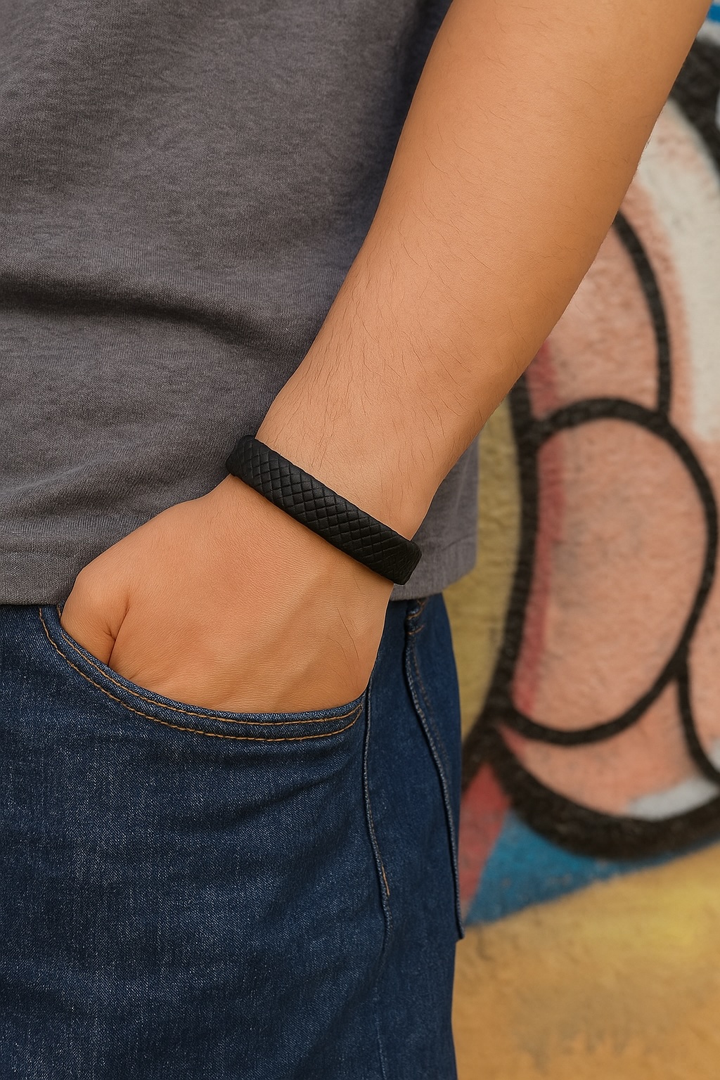 Bracelet homme cuir tressé noir et fermeture magnétique ZB0393