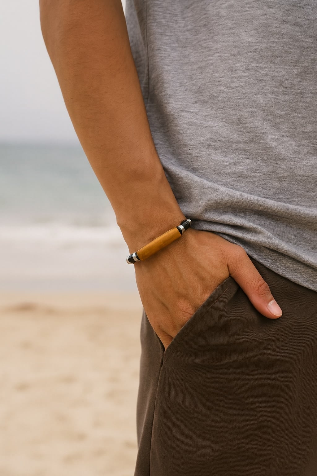 men's stainless steel bracelet curb chain with tiger’s eye stone